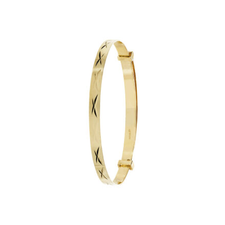 9k yellow gold expandable bangle 3 mm wide. Solid bangle uk hallmarked kids childrens size.