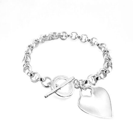 Silver bracelet for Ladies with a heart shaped charm