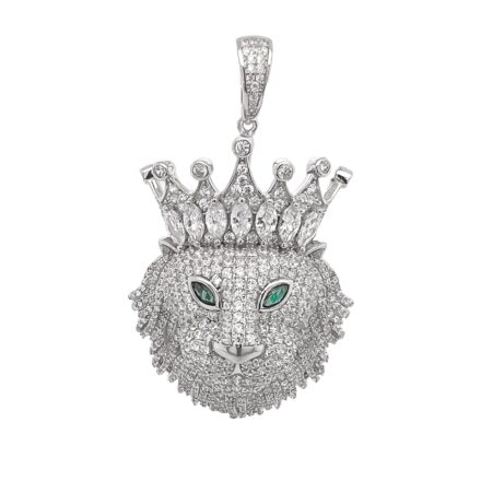 925 sterling silver iced out panther head pendant with crown on top. The pendant is set with cubic zirconia stones.
