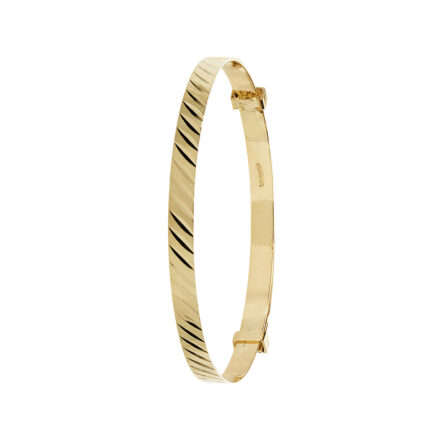 9k Kids expandable diamond cut bangle. 3 mm wide and solid yellow gold.