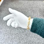 9ct yellow gold solid stars and bars tulip braclet 7.5 inches long for men.