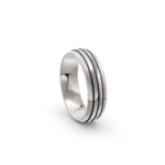18k White Gold and Carbon Wedding Band - 6 mm - Image 4