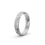 950 Platinum Hammered Wedding Band - 4.5 mm