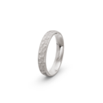 18k White Gold Hammered Wedding Band - 4 mm - Image 5
