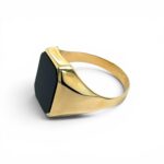 14k Yellow Gold Plain Rectangle Onyx Ring - Image 4