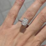 950 Platinum Lab Grown Radiant Diamond Set Ring - Image 5