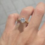 18k Yellow Gold Lab Grown Round Diamond Set Ring - Image 7