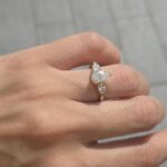 18k Yellow Gold Lab Grown Pear Shaped Trilogy Diamond Set Ring - Image 3