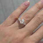 18k Yellow Gold Lab Grown Oval Trilogy Diamond Set Ring - Image 5