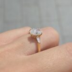 18k Yellow Gold Lab Grown Oval Trilogy Diamond Set Ring - Image 8